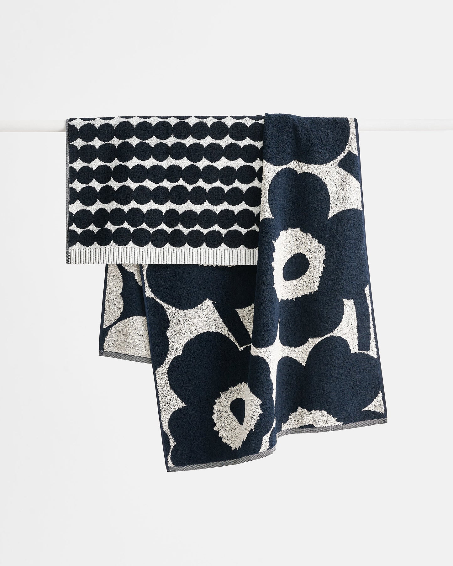 Unikko Bath Towel 70X150Cm - Marimekko VN