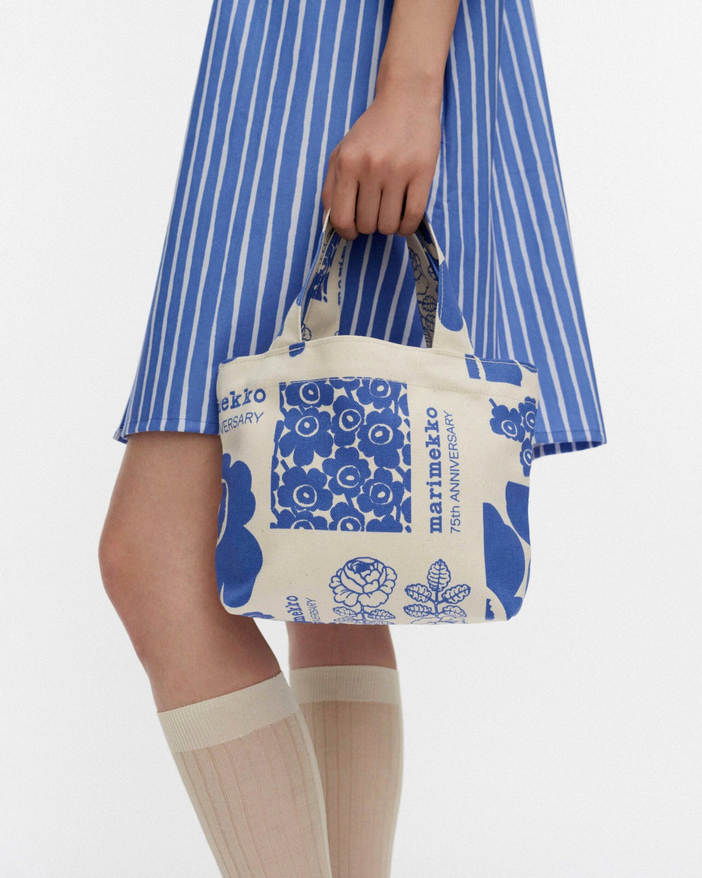 Ae Nyytti Anniversary Tote bag