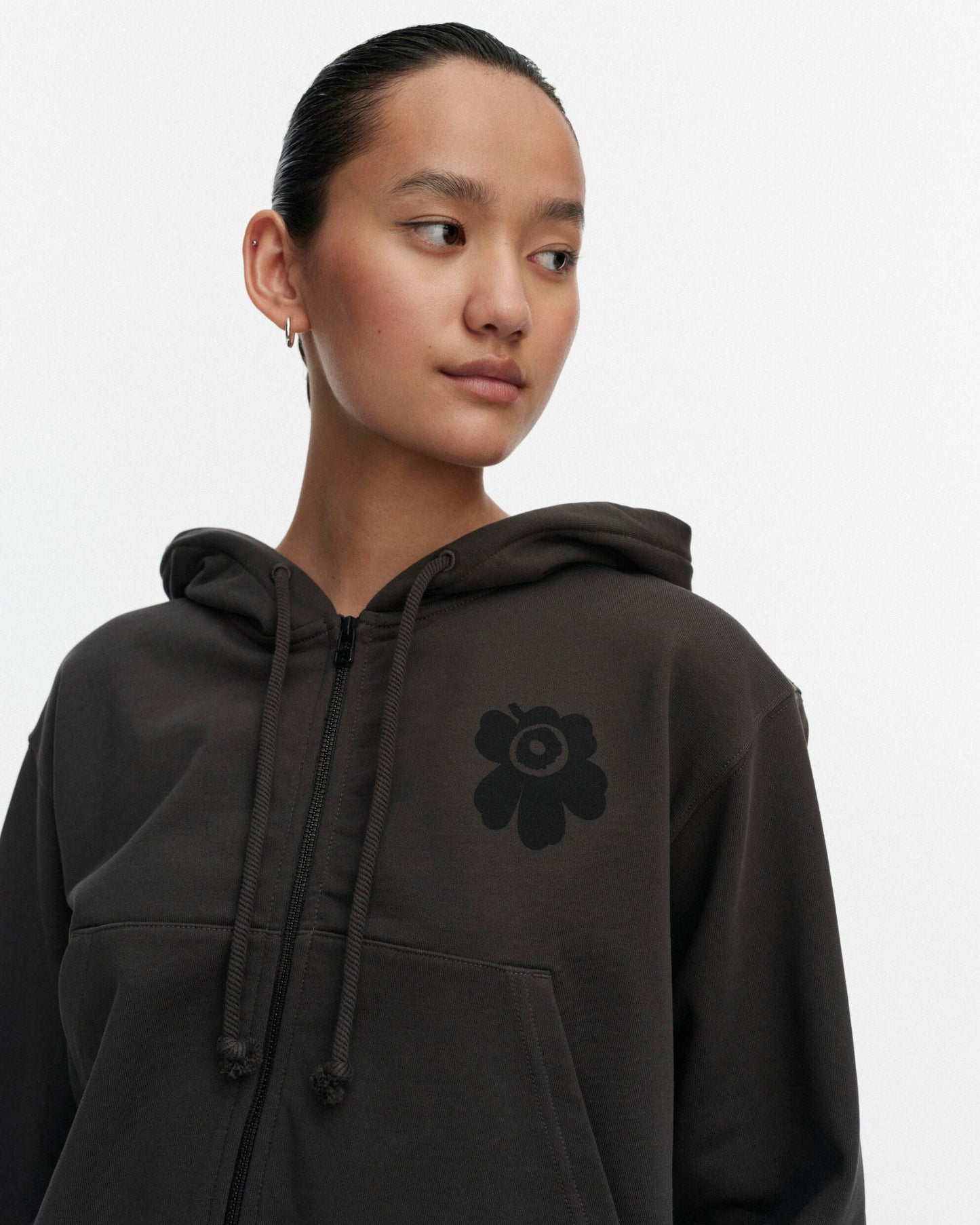 Joggi Unikko Placement Kioski hoodie