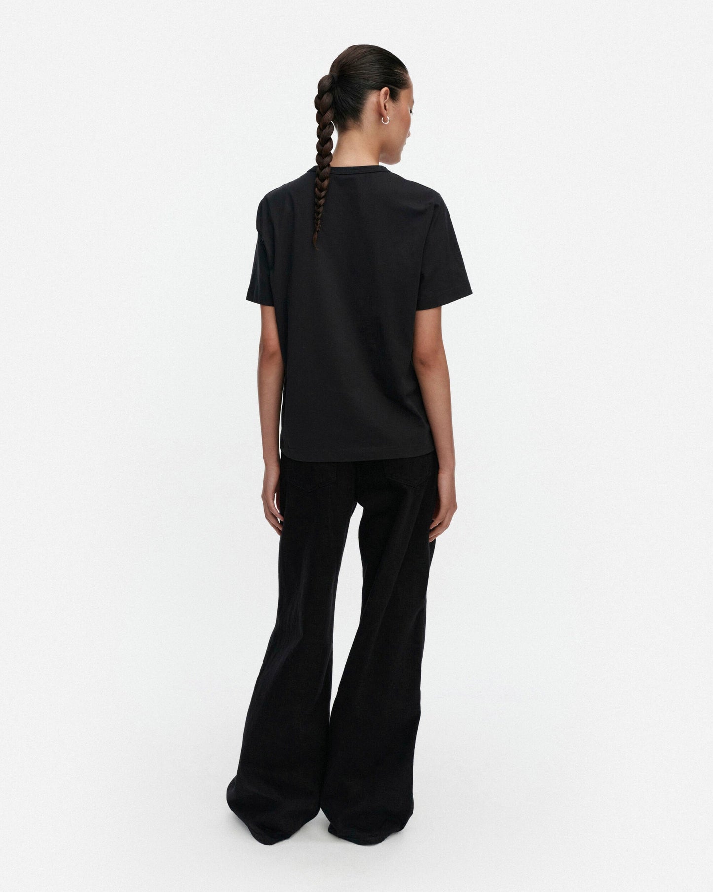 Ae Erna Unikko Placement Kioski t-shirt