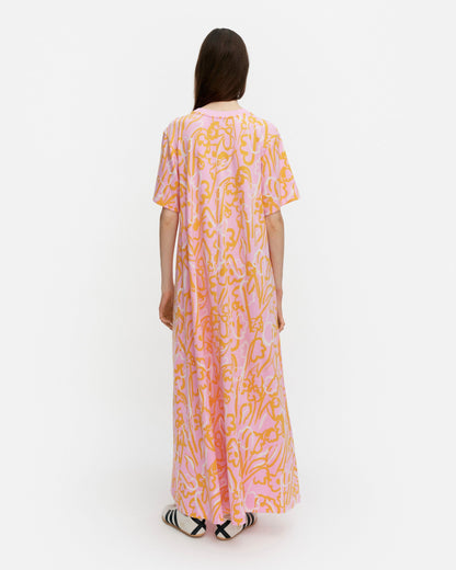 Kokonaisuus Ensikukat Dress