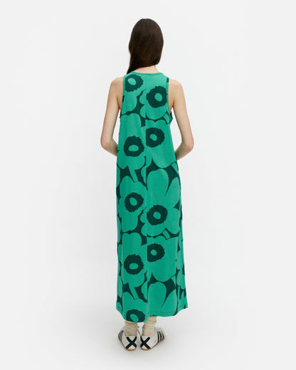 Erilainen Unikko Dress