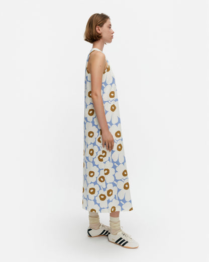 Erilainen Unikko Dress