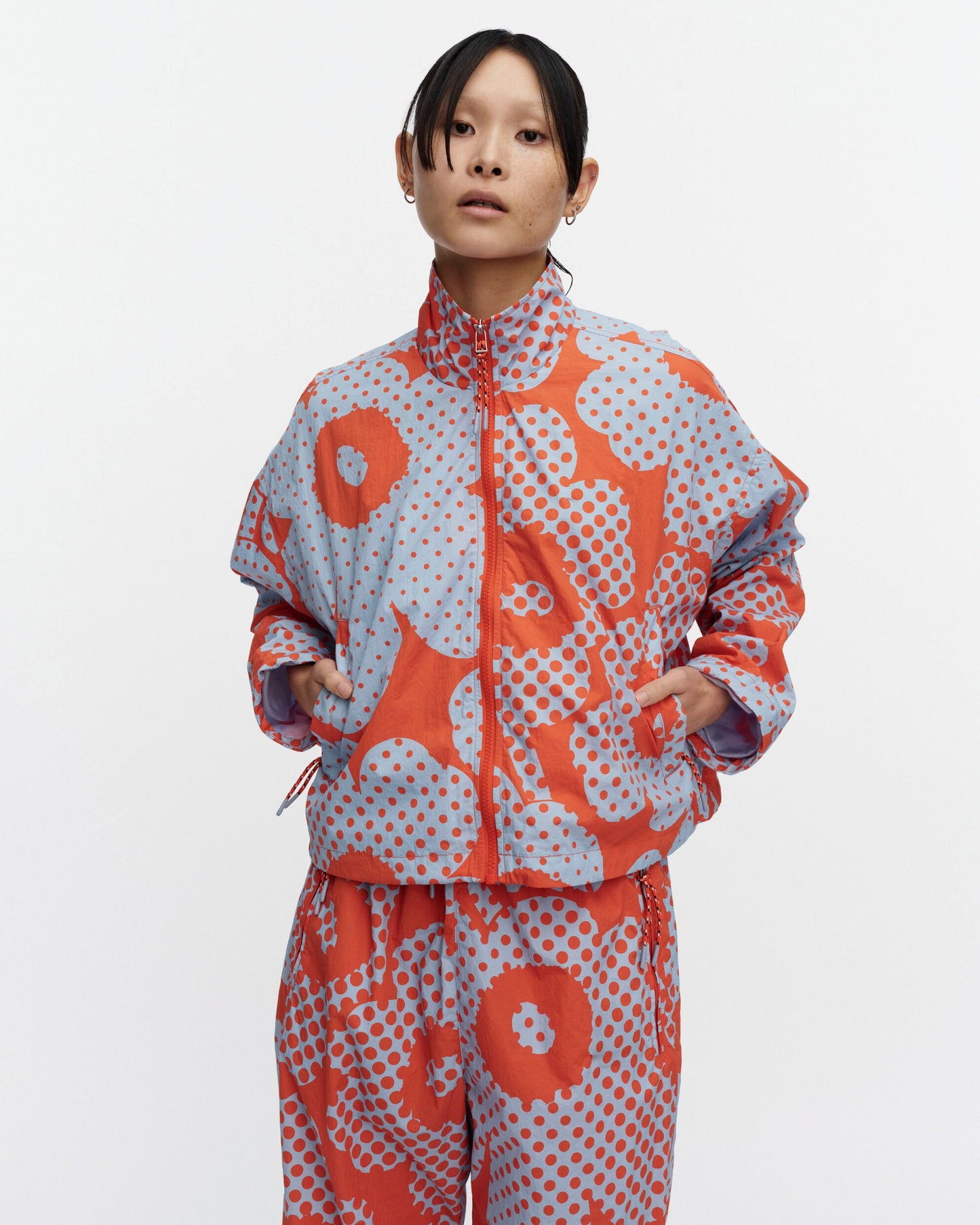 Harjoitus Unikko Kioski activewear coat