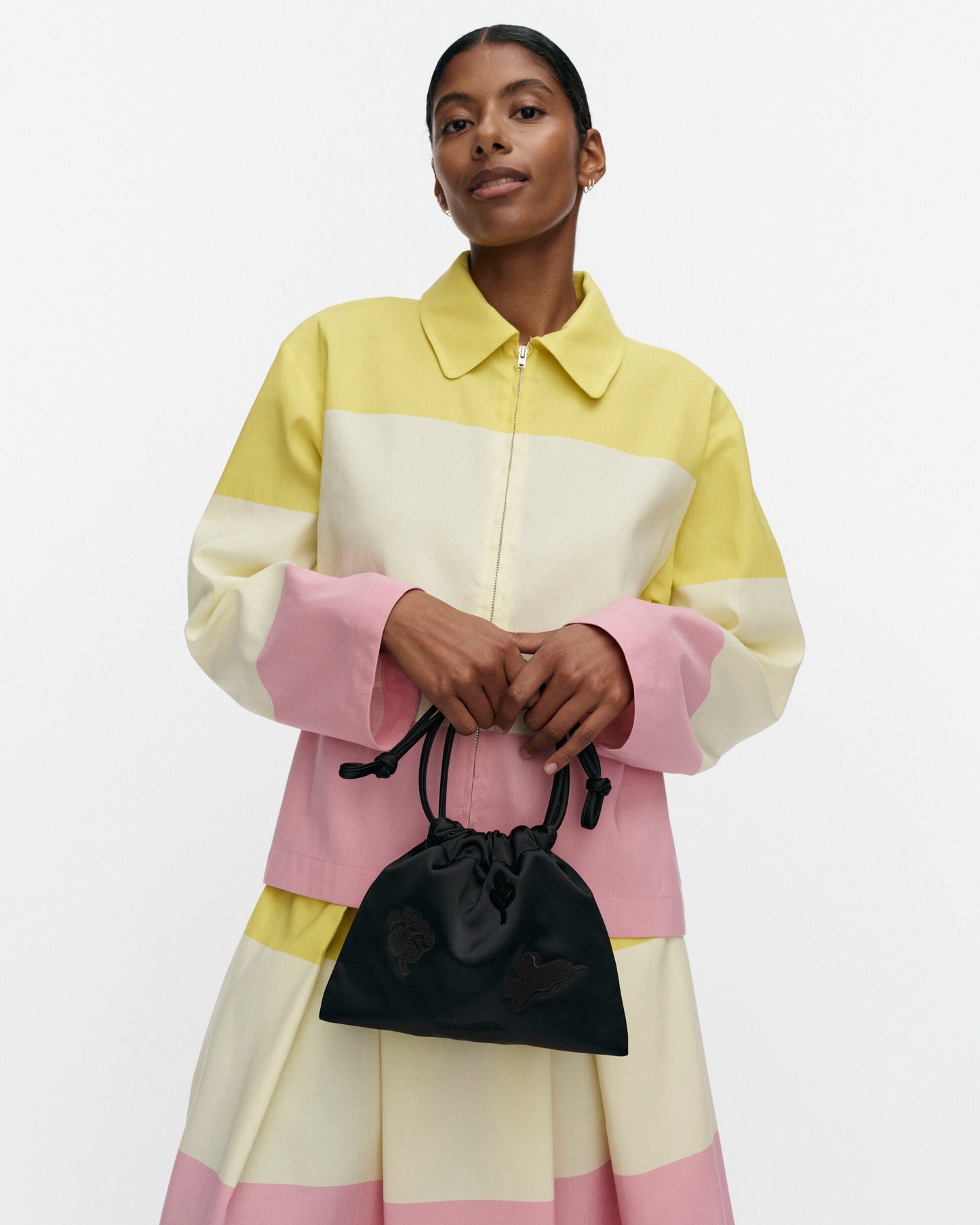Cirra Satin Kukasta kukkaan Bag