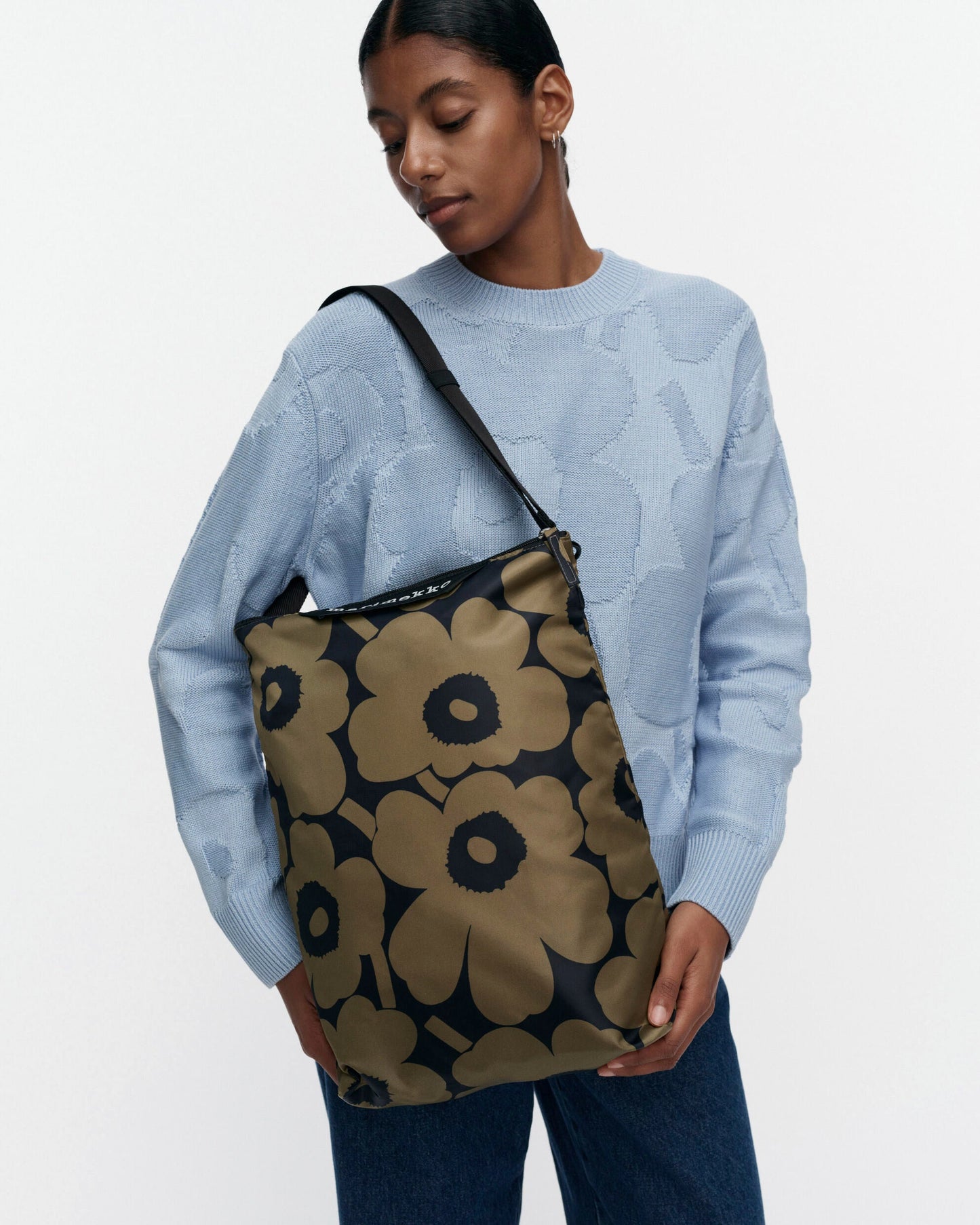 Neat Crossbody Unikko M Bag