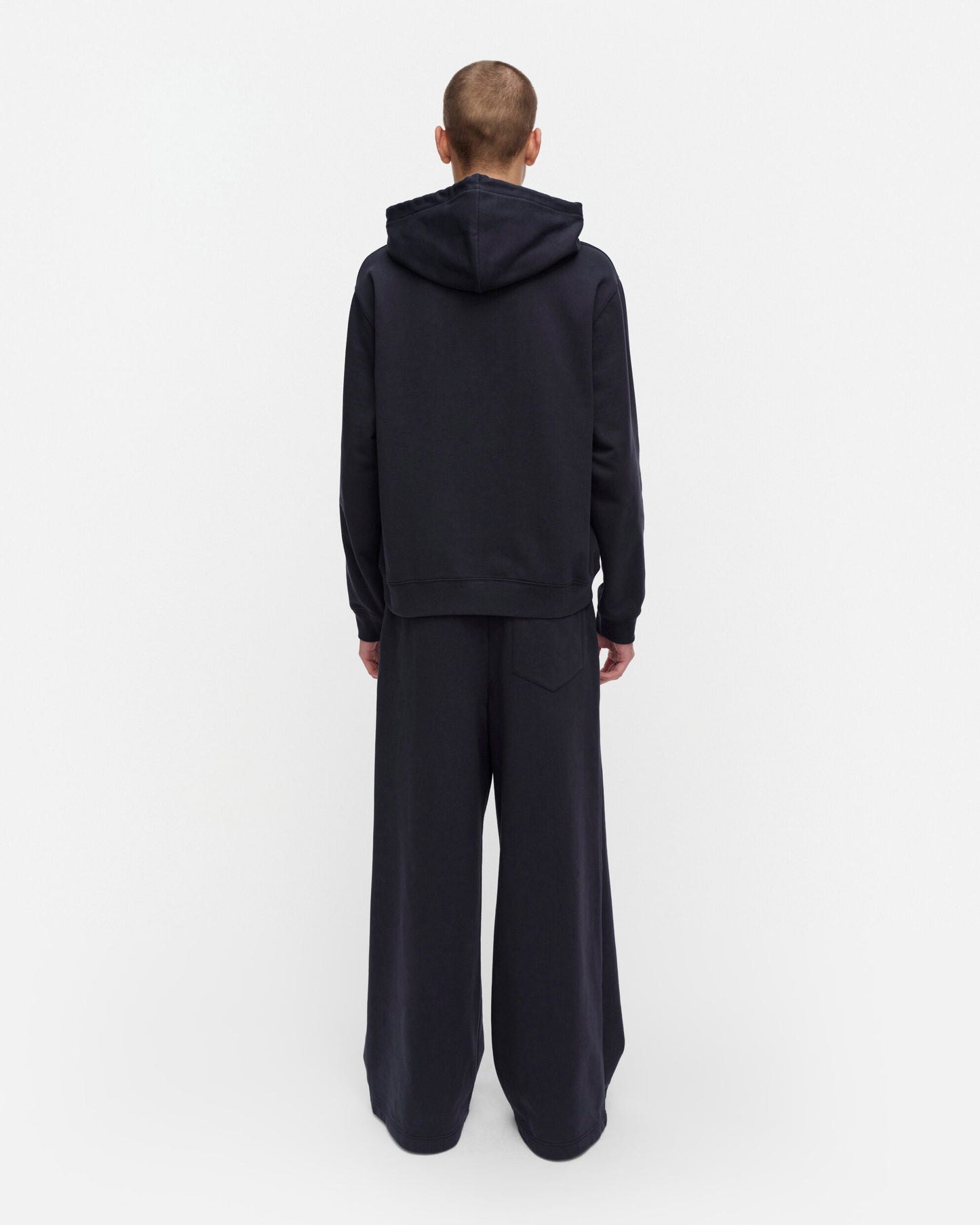 Skripti Logo Placement Kioski hoodie