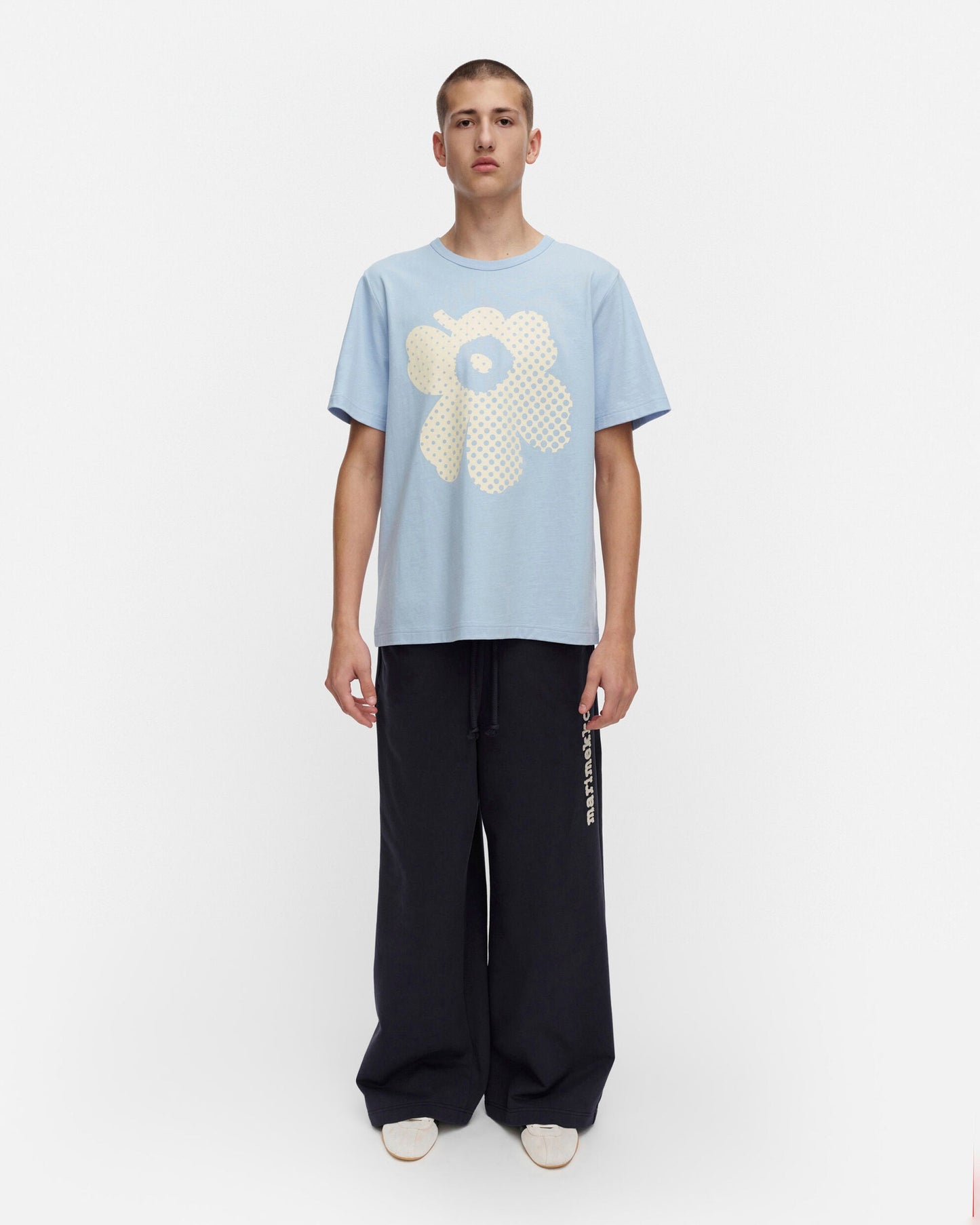 Vihne Unikko Placement Kioski t-shirt