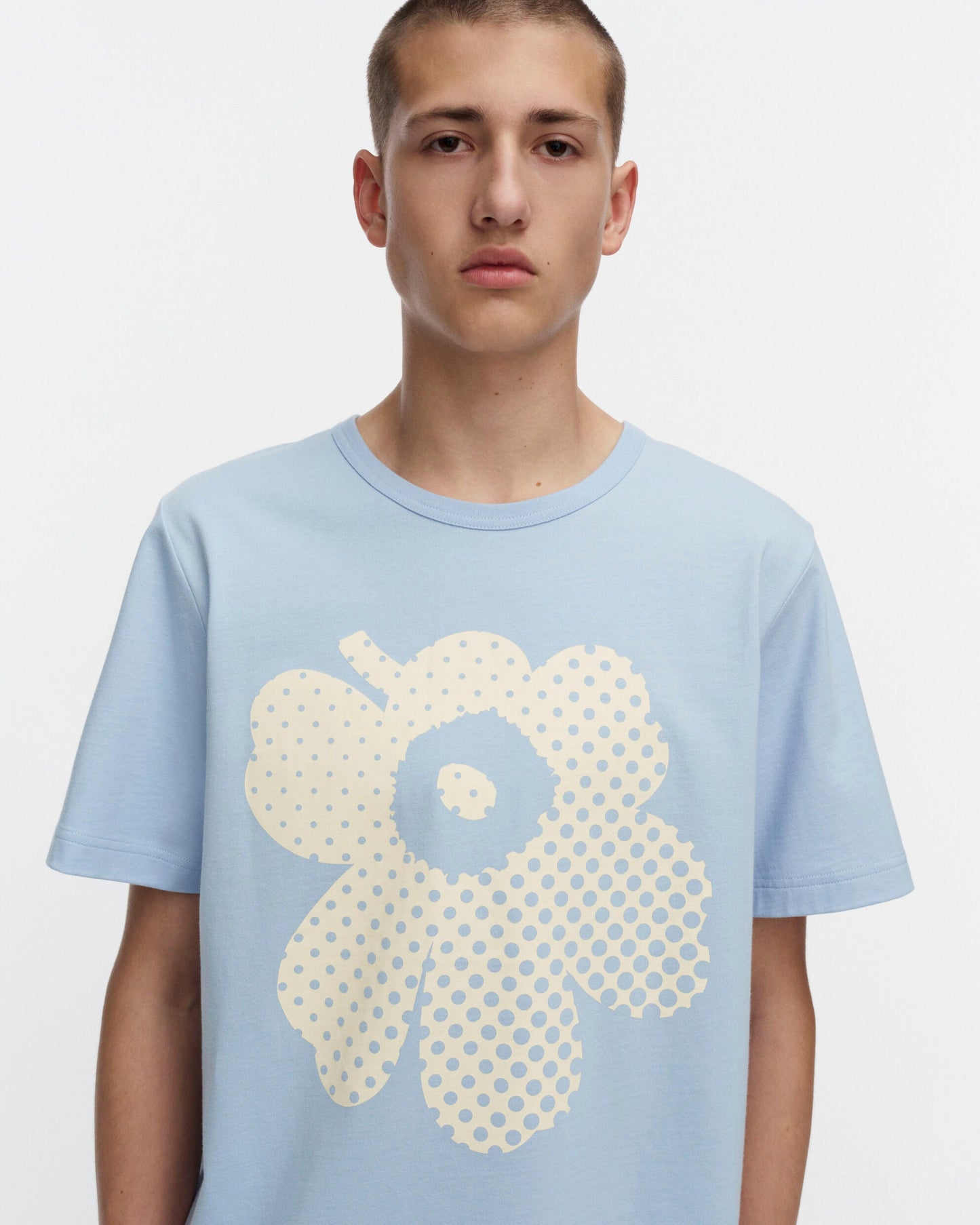 Vihne Unikko Placement Kioski t-shirt