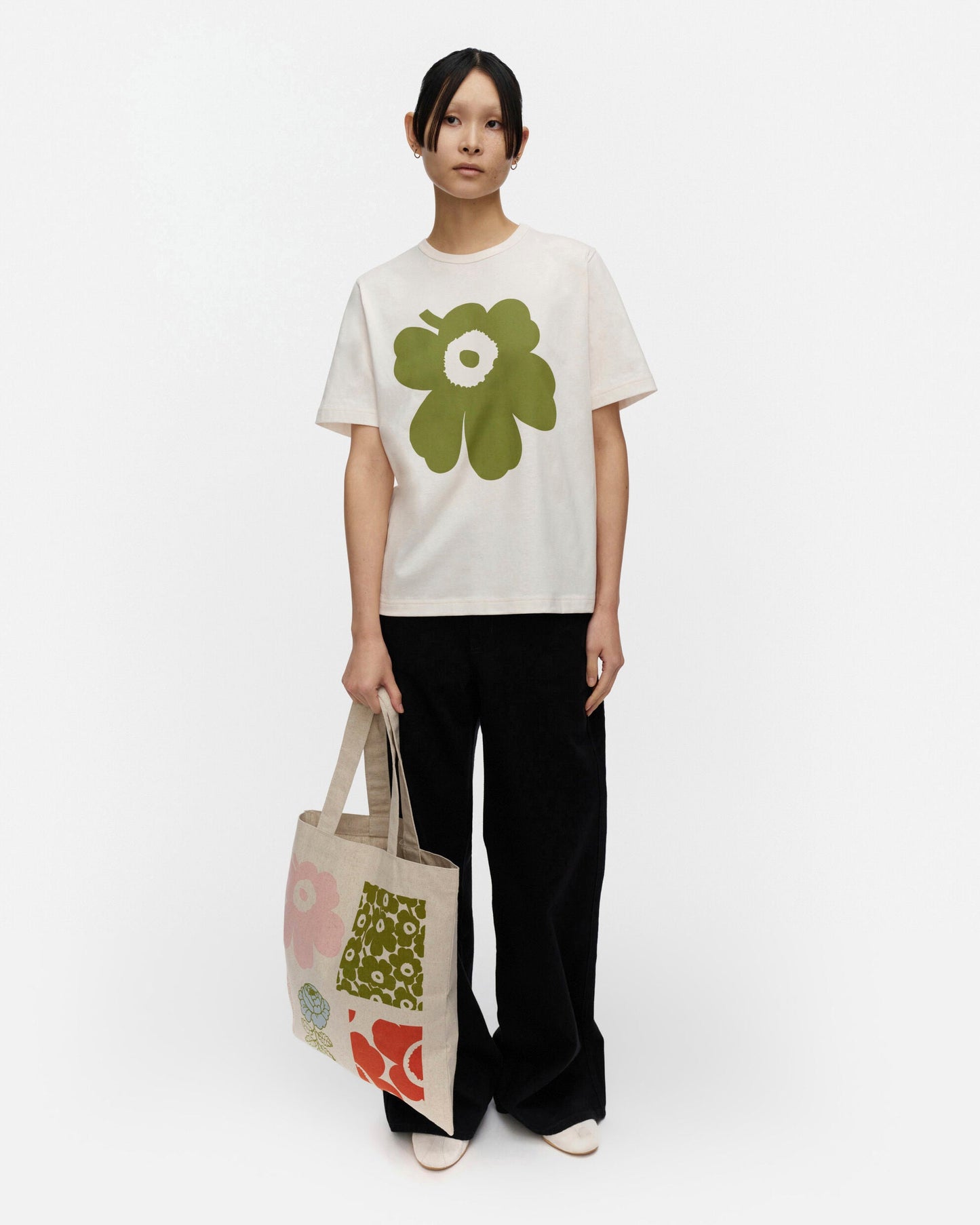 Erna Unikko Placement Kioski t-shirt