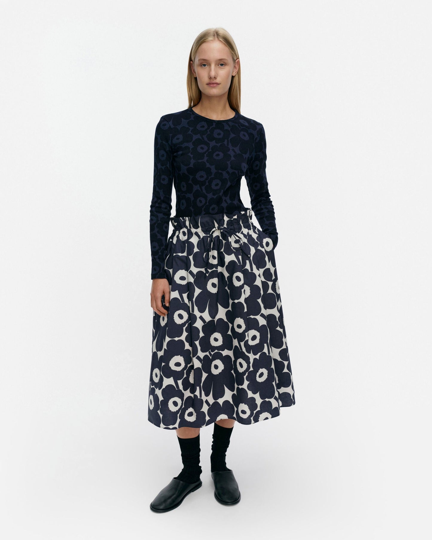 Kirjoitus Unikko Skirt