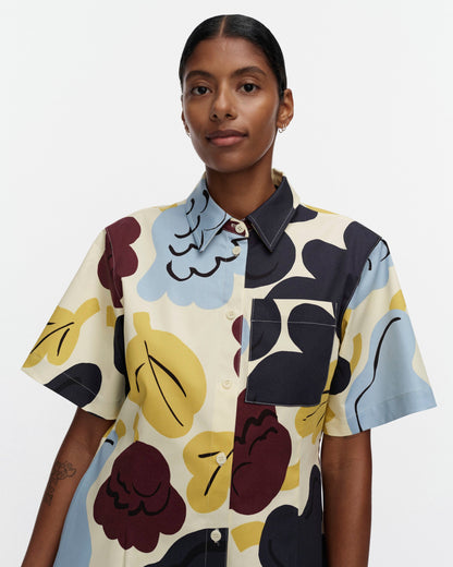 Seikkailu Kukasta Kukkaan Dress