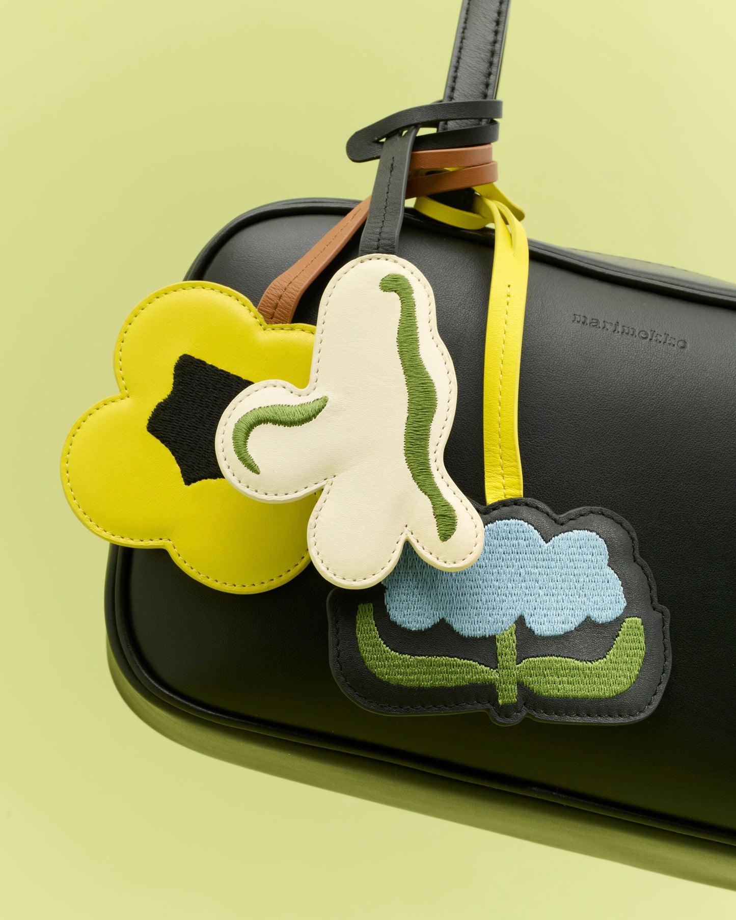 Charm Rantakukka Bag charm