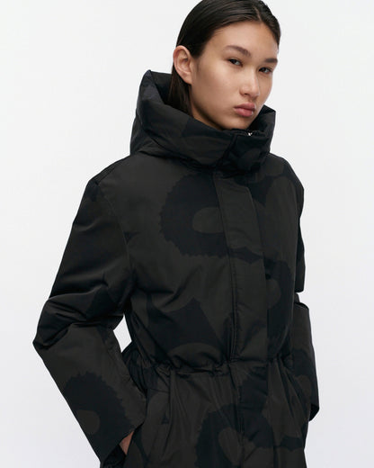 Käännös Unikko Coat