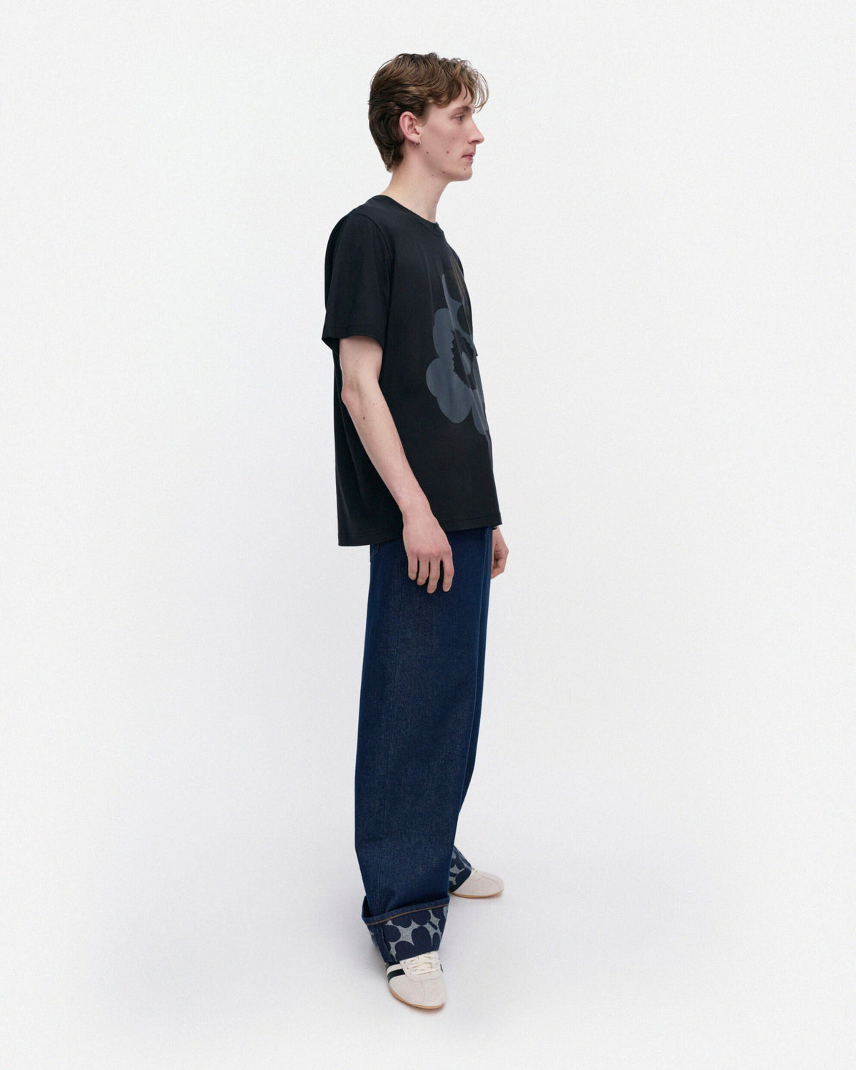 Embla Unikko Placement Kioski t-shirt