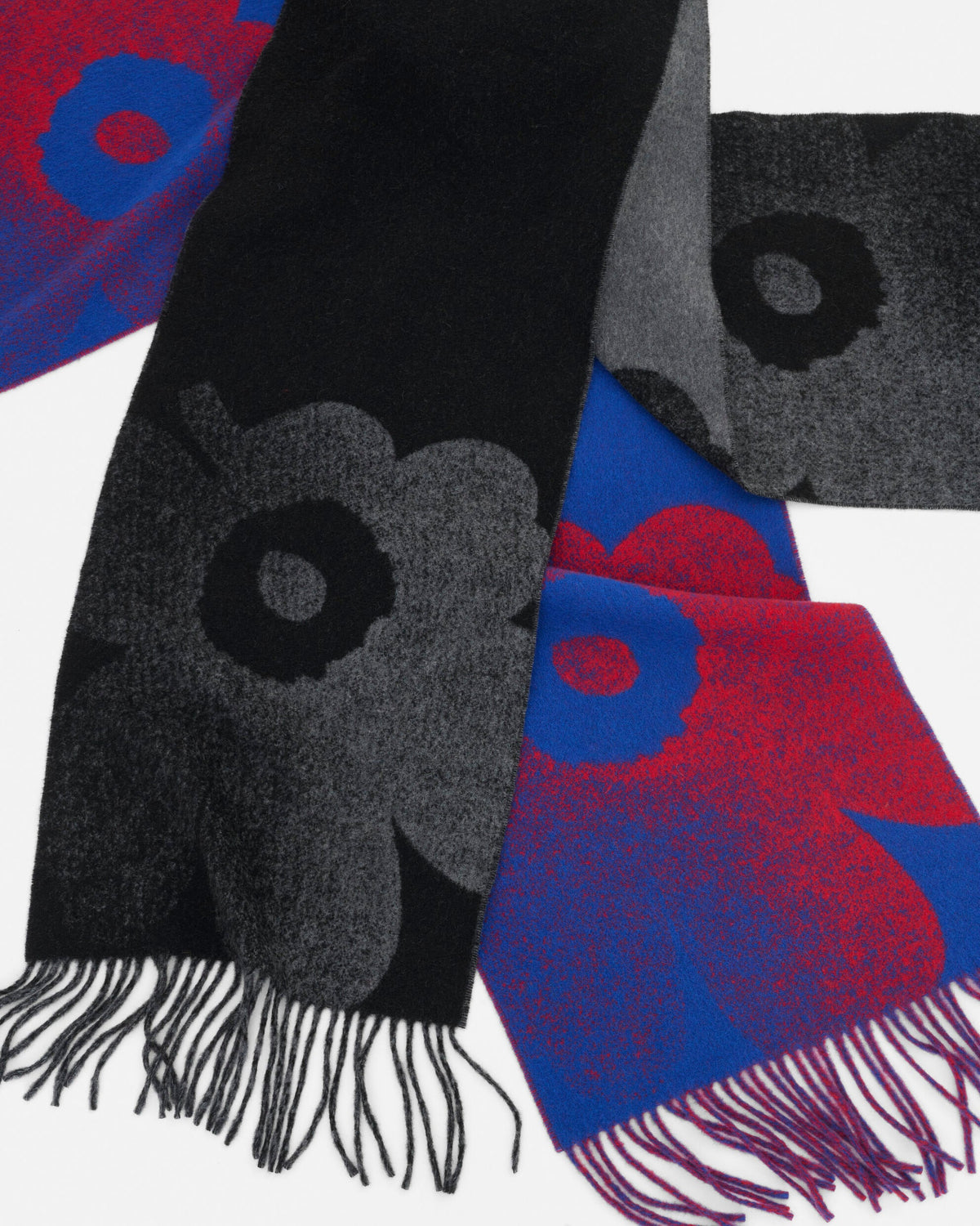 Onnekas Unikko Kioski scarf