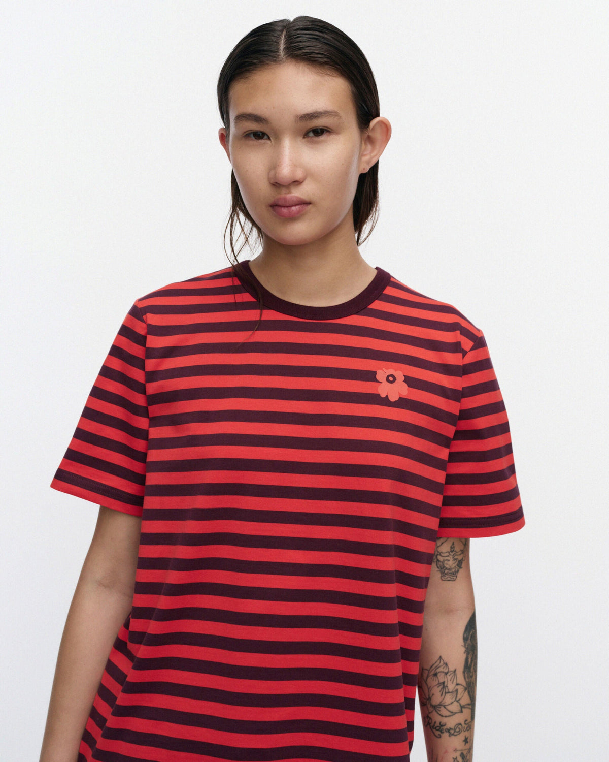 Tasaraita Unikko Kioski t-shirt