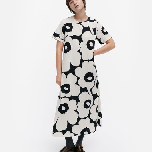 Pisteinen Unikko dress/ No Photo