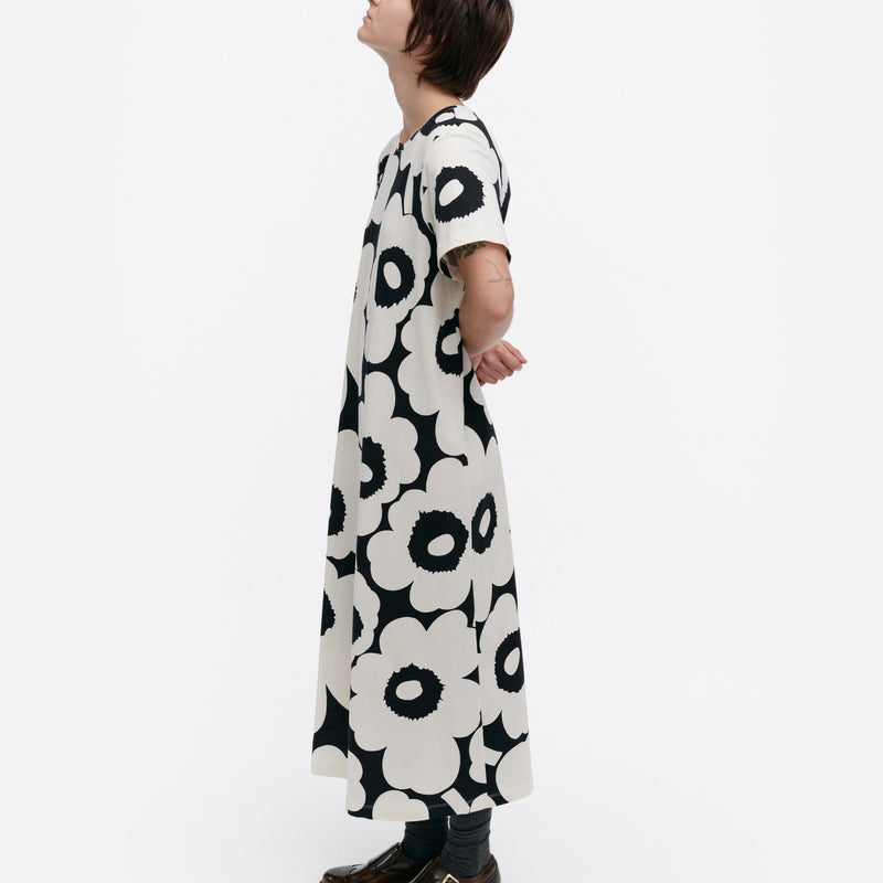 Pisteinen Unikko dress/ No Photo