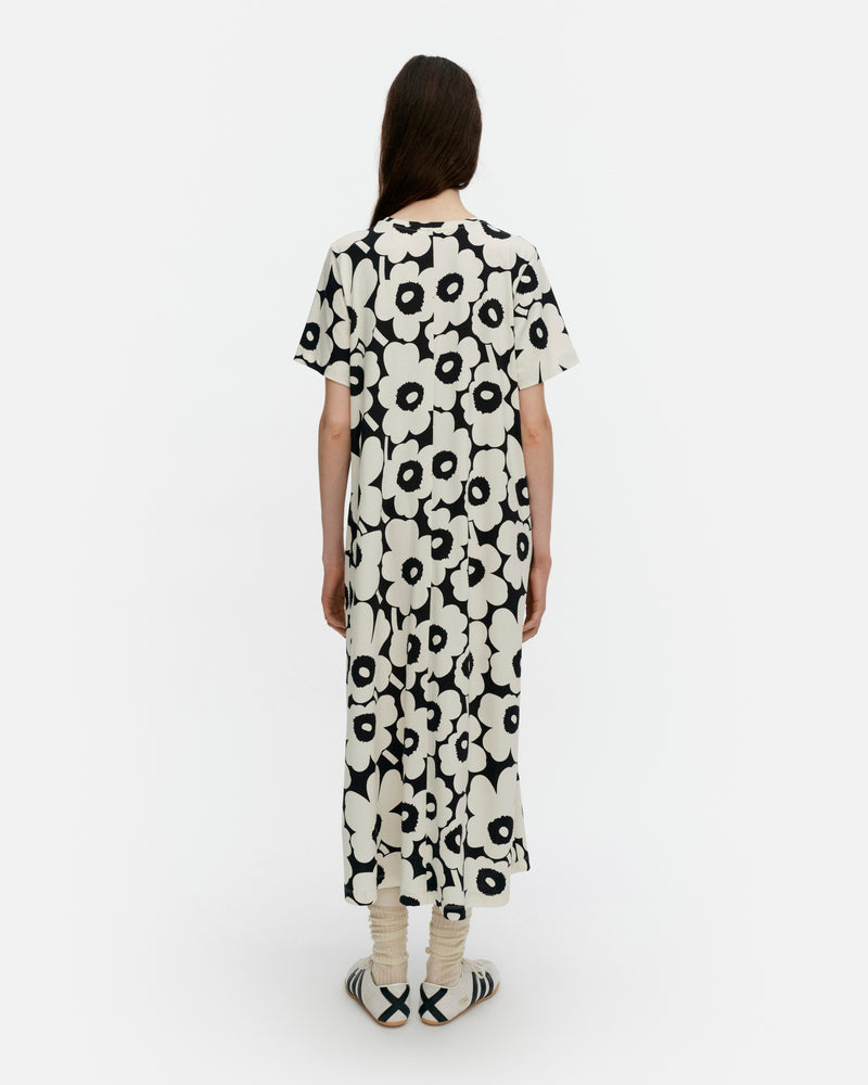 Pisteinen Unikko Dress